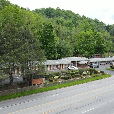 Parkway Inn Waynesville Exterior photo