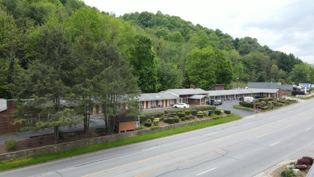 Parkway Inn Waynesville Exterior photo